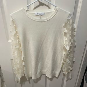 Women’s sweater